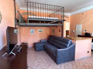 A kitchen or kitchenette at Amber Apartment