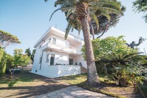 Zahrada ubytování Villa Silvia Fregene