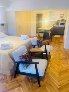 Posteľ alebo postele v izbe v ubytovaní Apartments Nikval