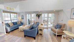 Un lugar para sentarse en 1603 Lovell Avenue Upper by Tybee Vacation Rentals