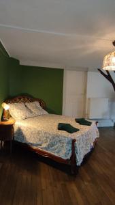 Postel nebo postele na pokoji v ubytování Maison spacieuse de 2 à 8 personnes