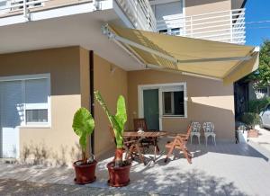 Balkón alebo terasa v ubytovaní Casa immersa nel verde del parco del Conero