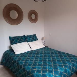 Postel nebo postele na pokoji v ubytování Chambre tout confort