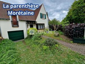 Κήπος έξω από το La Parenthèse Morétaine