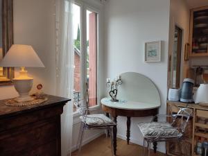 ジャンティイにあるLagentillomiere-paris-gentilly-arceuilのギャラリーの写真