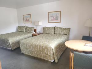 Postel nebo postele na pokoji v ubytování Budget Inn Durango