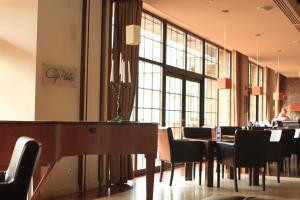 Restaurace v ubytování Hotel SPA Dr Irena Eris Wzgórza Dylewskie