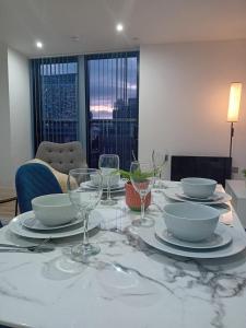 Posezení v ubytování City Centre Apartments, Free Parking - Quality City
