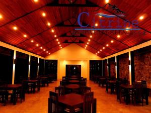 Restaurace v ubytování Citrine Belihuloya