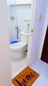 Ένα μπάνιο στο Marcus Tiny Home in Cabanatuan