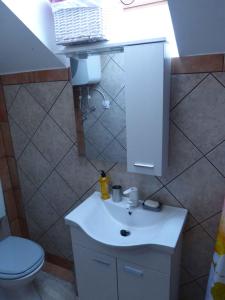 Fotografie z fotogalerie ubytování Holiday home in Dragatus - Kranjska (Krain) 50798 v destinaci Dragatuš