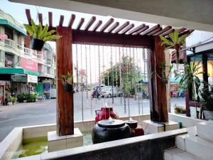 Posezení v ubytování Khon Kaen Orchid Hotel
