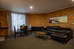 Wonthaggi Motel的休息区