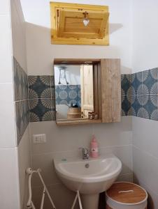 Koupelna v ubytování Residenza Ronna Razia