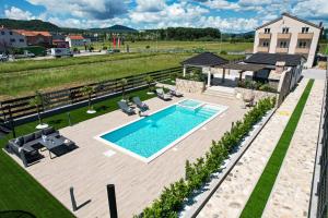 Πισίνα στο ή κοντά στο Villa Iva