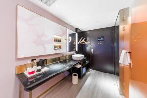 Lázně a/nebo wellness v ubytování CitiGO Hotel Yuexiu Ouzhuang MTR Station Ghuangzhou - Free shuttle between hotel and Exhibition Center during Canton Fair