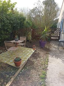 Zahrada ubytování Studio avec jardin + 4 fotografie