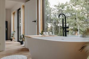 Galería fotográfica de Ezernams SPA en Kaukuri