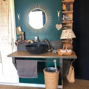 Fotografie z fotogalerie ubytování Maison familiale, coeur de ville & nature v destinaci Crest + 40 fotografií