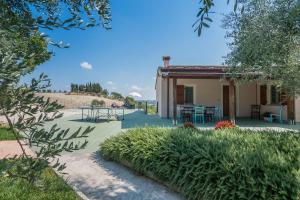 A garden outside Villa Rosa