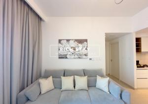 Posezení v ubytování Incredible 1BR, Downtown Views II near Dubai Mall