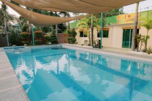 Bazén v ubytování Villa Leonida Resort nebo v jeho okolí