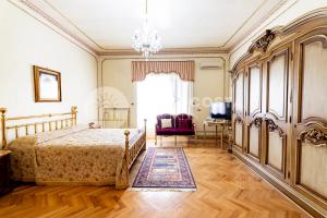 Postel nebo postele na pokoji v ubytování Villa Aida + 37 fotografií