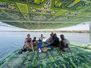Fotografie z fotogalerie ubytování Felucca sailing overnight experience with imaginative felucca aswan v destinaci Asuán