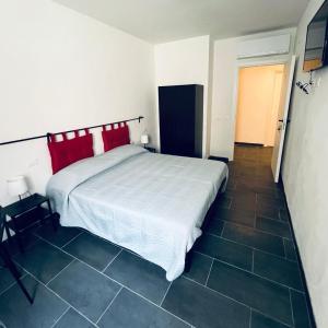 Postel nebo postele na pokoji v ubytování Esterina Rooms