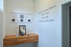 JeussHotel Jäger Jeuss - Murten - Self-Check-in的相册照片