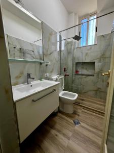 Ett badrum på Le Monde 2