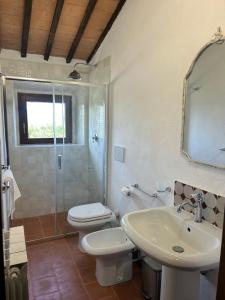 Koupelna v ubytování Agriturismo Aiole