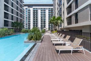 Bazén v ubytování Wilton Terraces T1 - 1BR Apartment - Allsopp&Allsopp nebo v jeho okolí