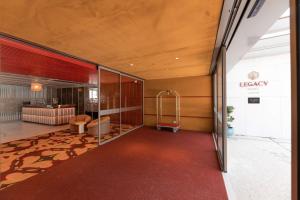 Legacy Hotel Cascais, Curio Collection By Hilton客房内的一张或多张床位