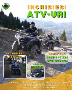 Un annuncio per una concessionaria ATV con una foto di due persone su ATV. di Pensiunea ACASA LA VLADUȚ a Borşa