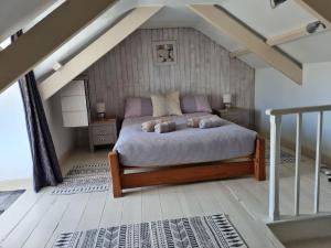 Voodi või voodid majutusasutuse Light and spacious house full of Cornish charm toas