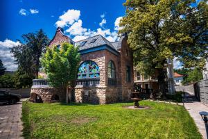 Vöröskő Villa- TITKÁRI 8220 Balatonalmádi, 55 József Attila utca kép - 2