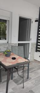Fotografie z fotogalerie ubytování Flisvos loft by the sea v destinaci Skála Foúrkas