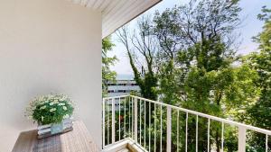En balkon eller terrasse på Residenz am Yachthafen "Wohnung 18"