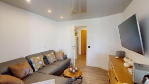 Et tv og/eller underholdning på Residenz am Yachthafen "Wohnung 18"