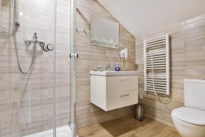 Kúpeľňa v ubytovaní Apartmány Děčín + 37 fotografií