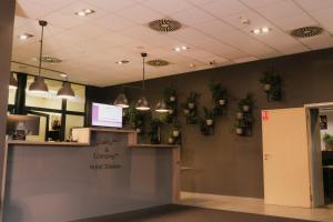 Vstupní hala nebo recepce v ubytování Economy Silesian Hotel