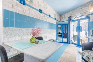 Ένα ή περισσότερα κρεβάτια σε δωμάτιο στο Paco's Resort Superior Villa 9