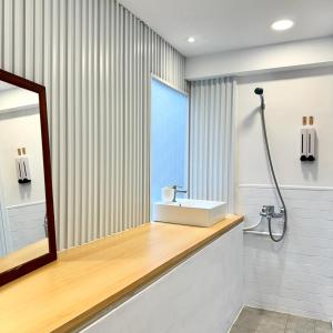 Bagno di Simple Dog Bungalow