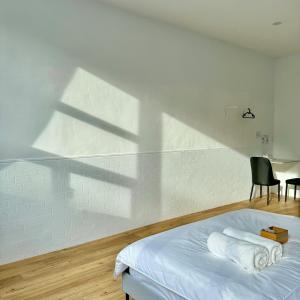 Letto o letti in una camera di Simple Dog Bungalow