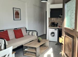 Φωτογραφία από το άλμπουμ του Mum's Yard στο Ίστρο