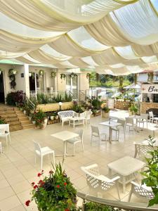 Εστιατόριο ή άλλο μέρος για φαγητό στο Hotel Garden +37 φωτογραφίες