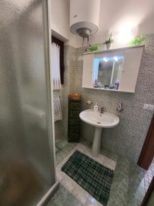 Ένα μπάνιο στο Porta Trapani Guest House +16 φωτογραφίες