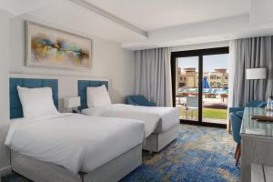 Helnan Hotel - Port Fouad客房内的一张或多张床位