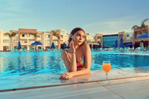 Helnan Hotel - Port Fouad内部或周边的泳池